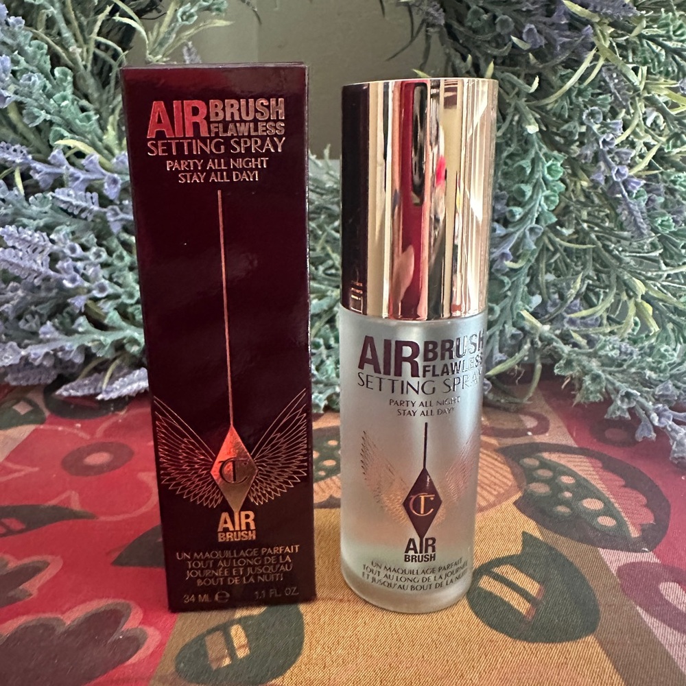 Charlotte Tilbury Airbrush Flawless Setting Spray —